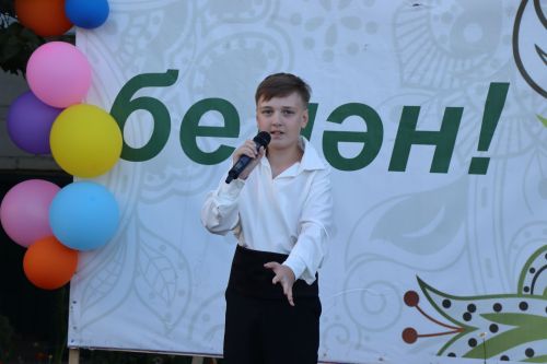Проект «Күршелəр – иң якын кешелəр» в Нурлате стартовал ярким «Бию-фестом»