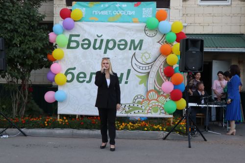 Проект «Күршелəр – иң якын кешелəр» в Нурлате стартовал ярким «Бию-фестом»