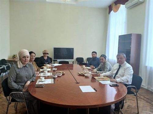 Нурия Хашимова посетила историческое медресе в Курманаево