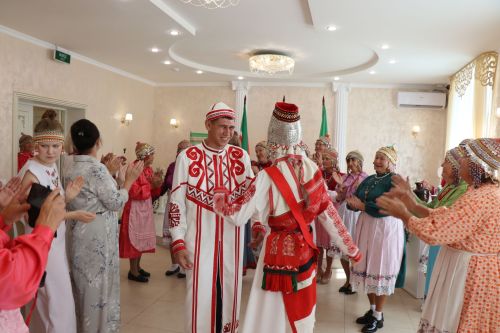 В Нурлате прошла вторая чувашская свадьба