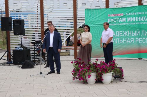 Фестиваль добрососедства «Наш двор» стал настоящим праздником для нурлатцев: он объединил и детей, и взрослых