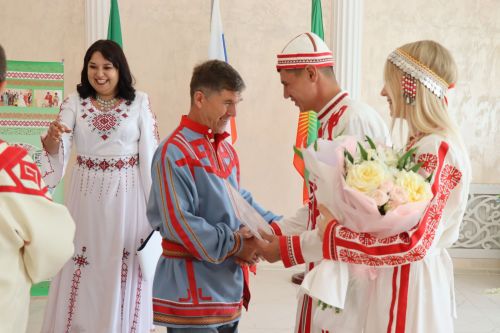 В Нурлате прошла вторая чувашская свадьба
