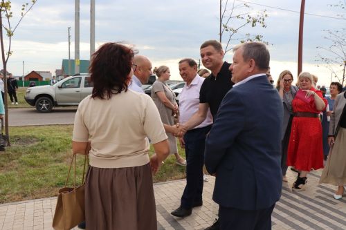 Фестиваль добрососедства «Наш двор» стал настоящим праздником для нурлатцев: он объединил и детей, и взрослых