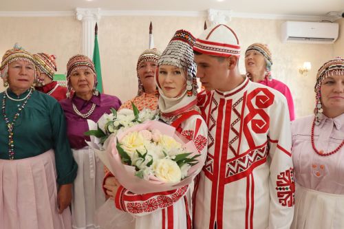 В Нурлате прошла вторая чувашская свадьба