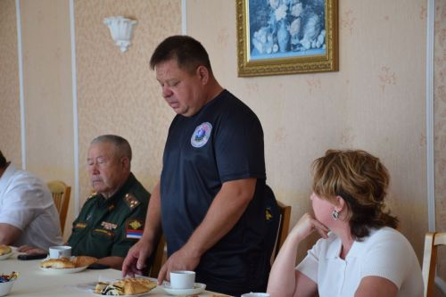 Глава района Дамир Ишкинеев встретился с ветеранами и бойцами спецоперации