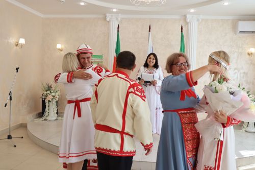 В Нурлате прошла вторая чувашская свадьба