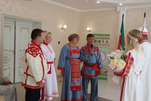 В Нурлате прошла вторая чувашская свадьба