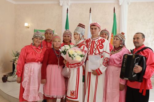 В Нурлате прошла вторая чувашская свадьба