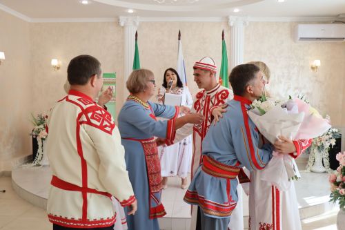 В Нурлате прошла вторая чувашская свадьба
