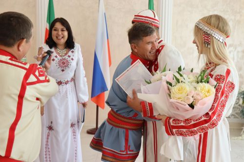 В Нурлате прошла вторая чувашская свадьба