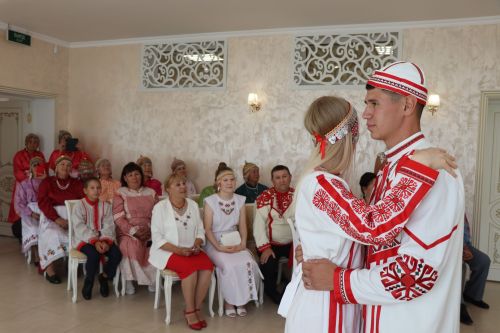 В Нурлате прошла вторая чувашская свадьба