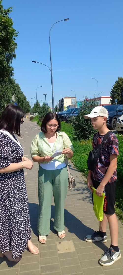 «Дарю тепло»: как соцсети влияют на подростков и как ими пользоваться с пользой