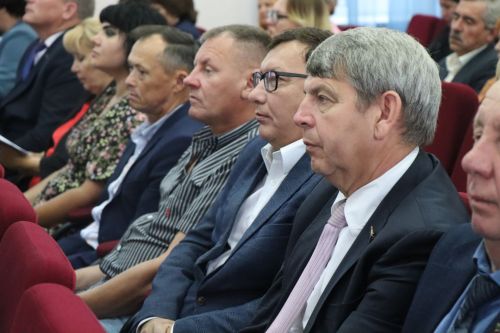 В Нурлате принято решение присвоить Центру детского творчества «Килэчэк» имя Алмаза Ахметшина