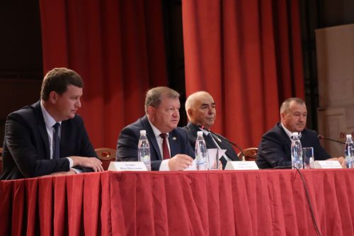 Звание Почетного гражданина Нурлата присвоено ветерану нефтяной отрасли