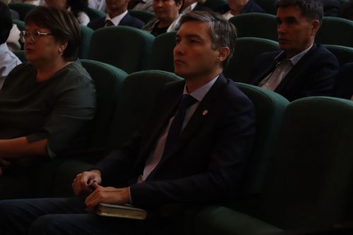 Звание Почетного гражданина Нурлата присвоено ветерану нефтяной отрасли