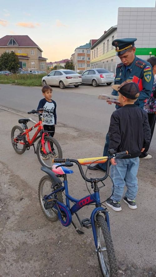 За безопасность детей: родители Нурлата провели рейд с экспертом