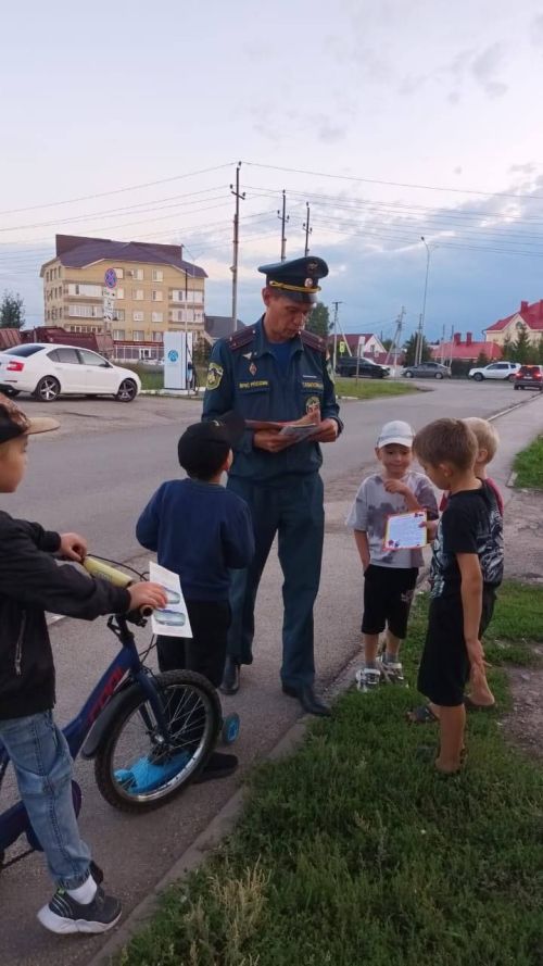 За безопасность детей: родители Нурлата провели рейд с экспертом