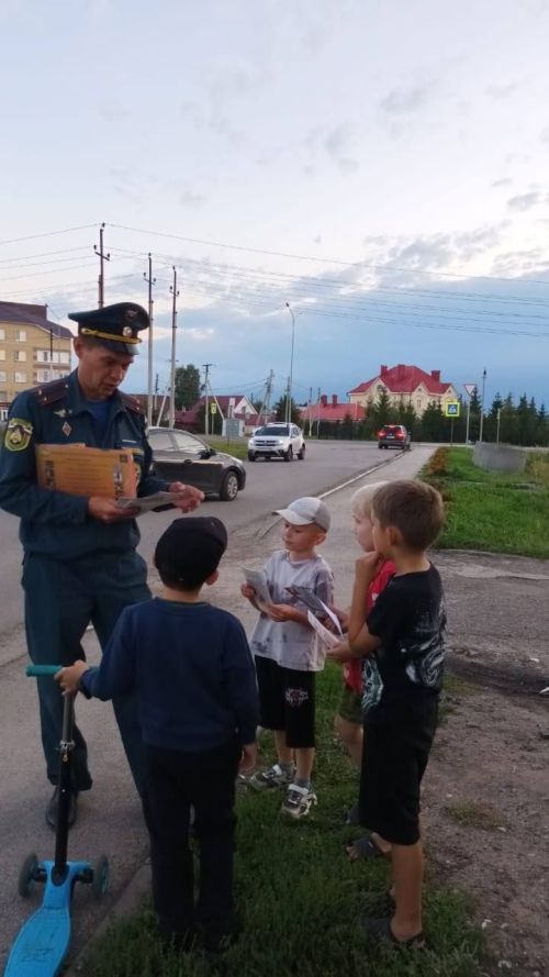За безопасность детей: родители Нурлата провели рейд с экспертом