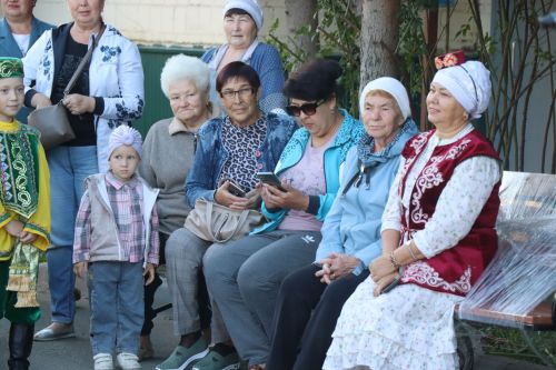 В Нурлате завершился проект «Күршеләр – иң якын кешеләр» ярким «Кичке җыен» (+ фоторепортаж)
