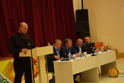 В Нурлате горожане встретились с руководством района
