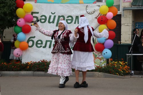 В Нурлате завершился проект «Күршеләр – иң якын кешеләр» ярким «Кичке җыен» (+ фоторепортаж)