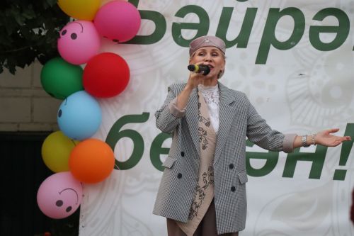 В Нурлате завершился проект «Күршеләр – иң якын кешеләр» ярким «Кичке җыен» (+ фоторепортаж)