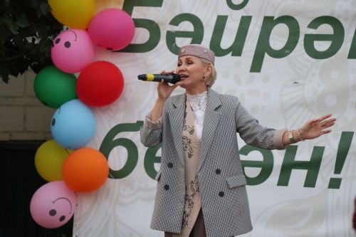 В Нурлате завершился проект «Күршеләр – иң якын кешеләр» ярким «Кичке җыен» (+ фоторепортаж)