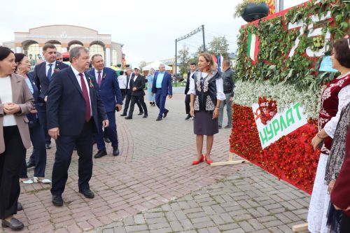 Нурлат отметил тройной праздник: День города, День Республики и День нефтяника