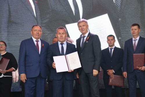 Нурлат отметил тройной праздник: День города, День Республики и День нефтяника