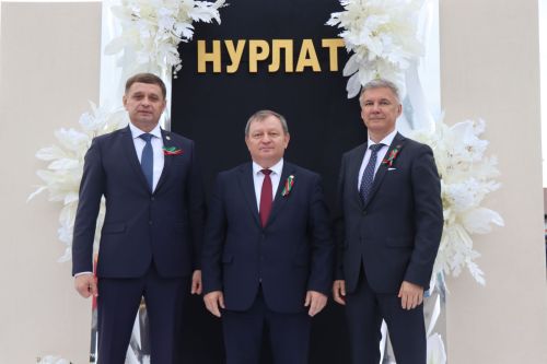 Нурлат отметил тройной праздник: День города, День Республики и День нефтяника