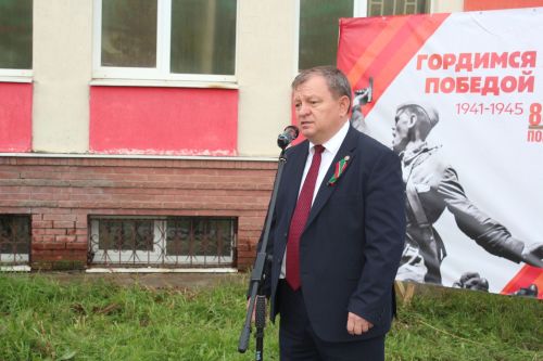 В Нурлате открылась уличная галерея земляков-героев Великой Отечественной войны