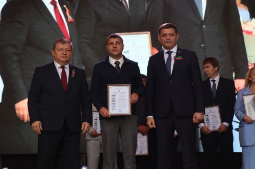 Нурлат отметил тройной праздник: День города, День Республики и День нефтяника