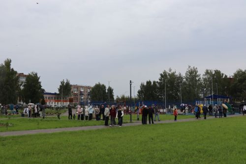 В Нурлате торжественно открыли сквер «Нефтяник»