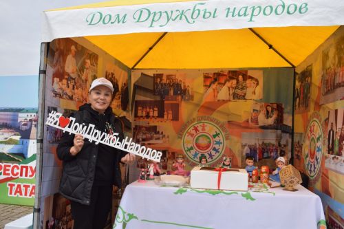 Нурлат отметил тройной праздник: День города, День Республики и День нефтяника