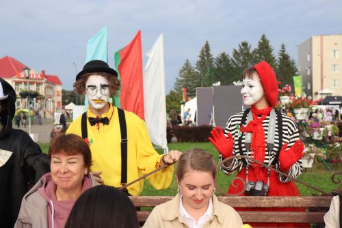Нурлат отметил тройной праздник: День города, День Республики и День нефтяника