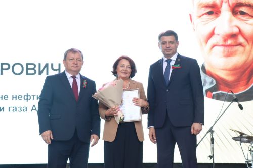 Нурлат отметил тройной праздник: День города, День Республики и День нефтяника