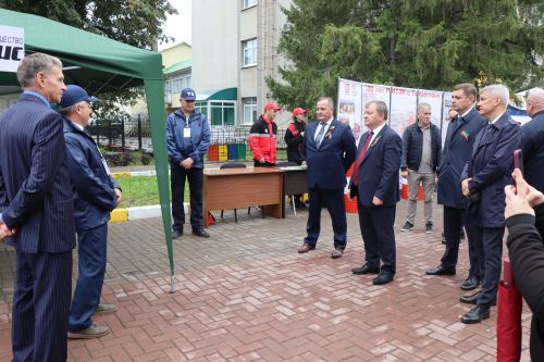 В Нурлате торжественно открыли сквер «Нефтяник»