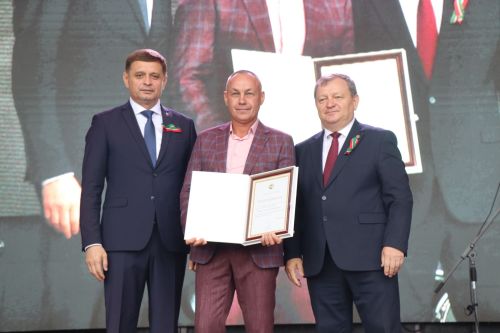 Нурлат отметил тройной праздник: День города, День Республики и День нефтяника