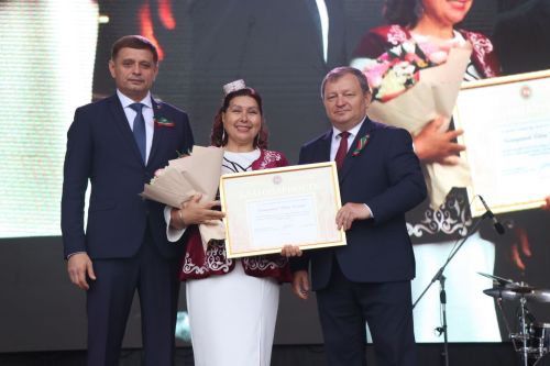 Нурлат отметил тройной праздник: День города, День Республики и День нефтяника