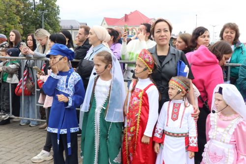 Нурлат отметил тройной праздник: День города, День Республики и День нефтяника