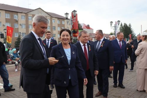 Нурлат отметил тройной праздник: День города, День Республики и День нефтяника