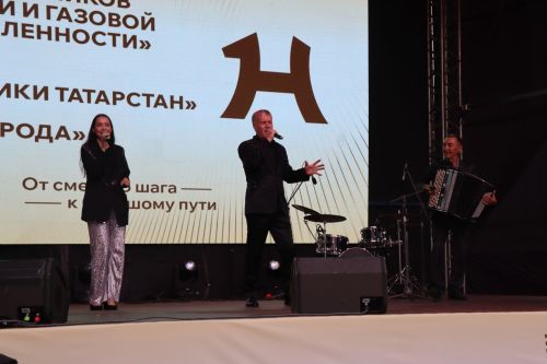 Нурлат отметил тройной праздник: День города, День Республики и День нефтяника
