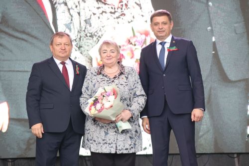 Нурлат отметил тройной праздник: День города, День Республики и День нефтяника