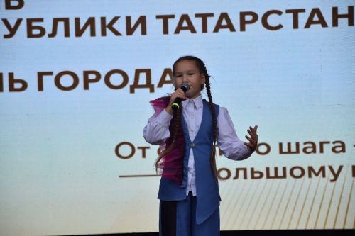 Нурлат отметил тройной праздник: День города, День Республики и День нефтяника