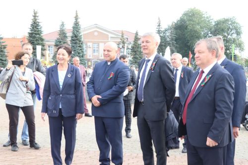 Нурлат отметил тройной праздник: День города, День Республики и День нефтяника