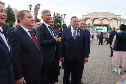 Нурлат отметил тройной праздник: День города, День Республики и День нефтяника