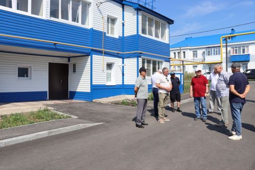 В Нурлате Дамир Ишкинеев посетил дом, восстановленный после взрыва