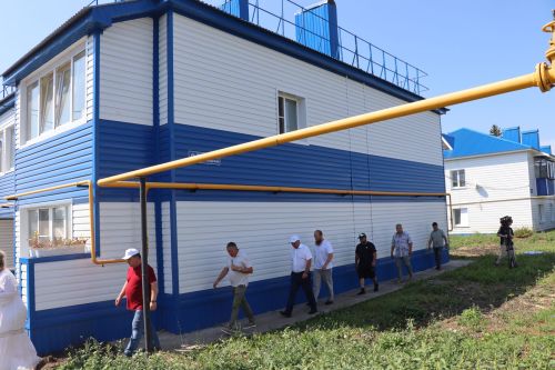 В Нурлате Дамир Ишкинеев посетил дом, восстановленный после взрыва