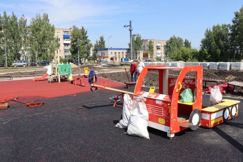 В Нурлате Дамир Ишкинеев посетил дом, восстановленный после взрыва