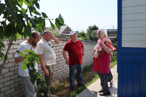 В Нурлате Дамир Ишкинеев посетил дом, восстановленный после взрыва